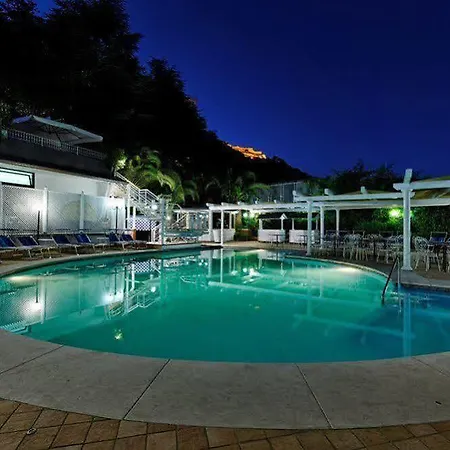 Poseidon Boutique & Events Hotel 4*